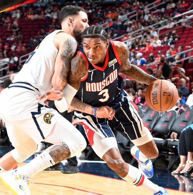 转折点！奥兰多魔术更衣室发声，欧冠集结日攻防权衡，气氛紧张，资深球员宣示担当的简单介绍