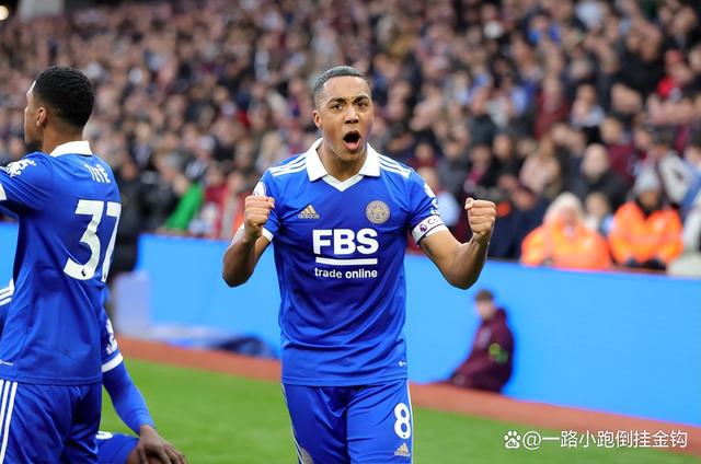 今晚里尔官宣签约——英超节点到来,媒体盛赞,数据趋势出现新变化的简单介绍